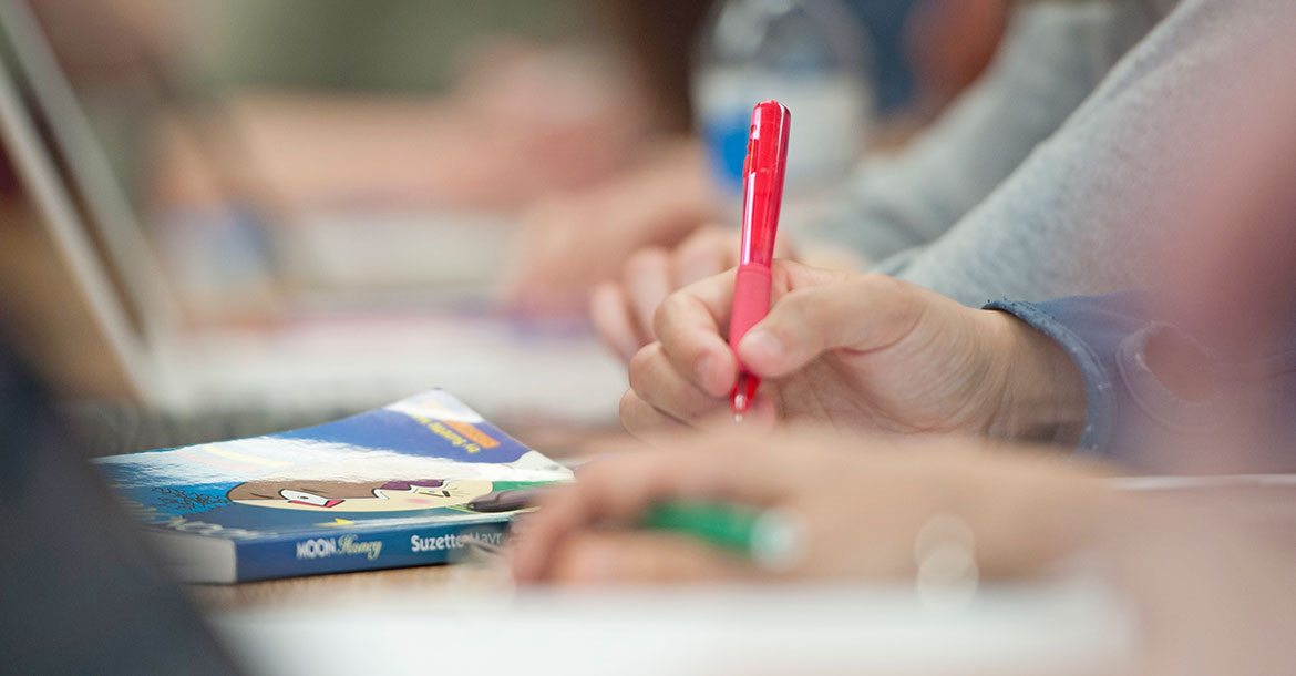 pen, paper, notes, grades, classroom